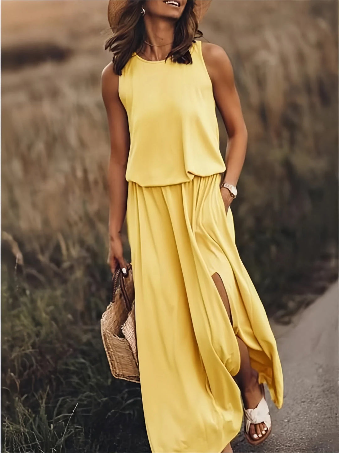 Giulia | Elegant Side Split Sleeveless Dress