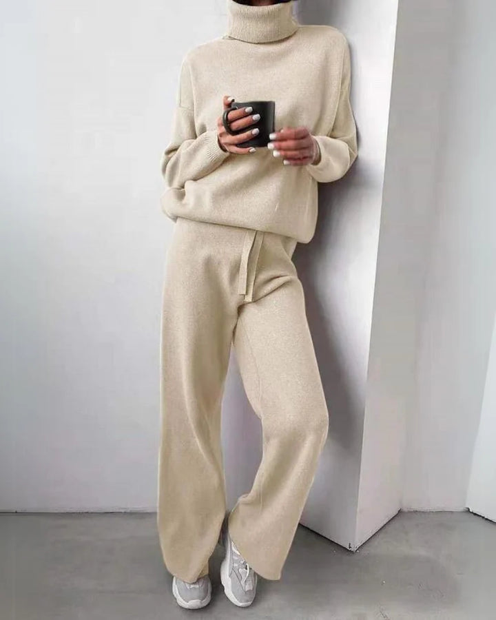 Marianna | Chic Two-Piece Set with Turtleneck and Elegant Trousers