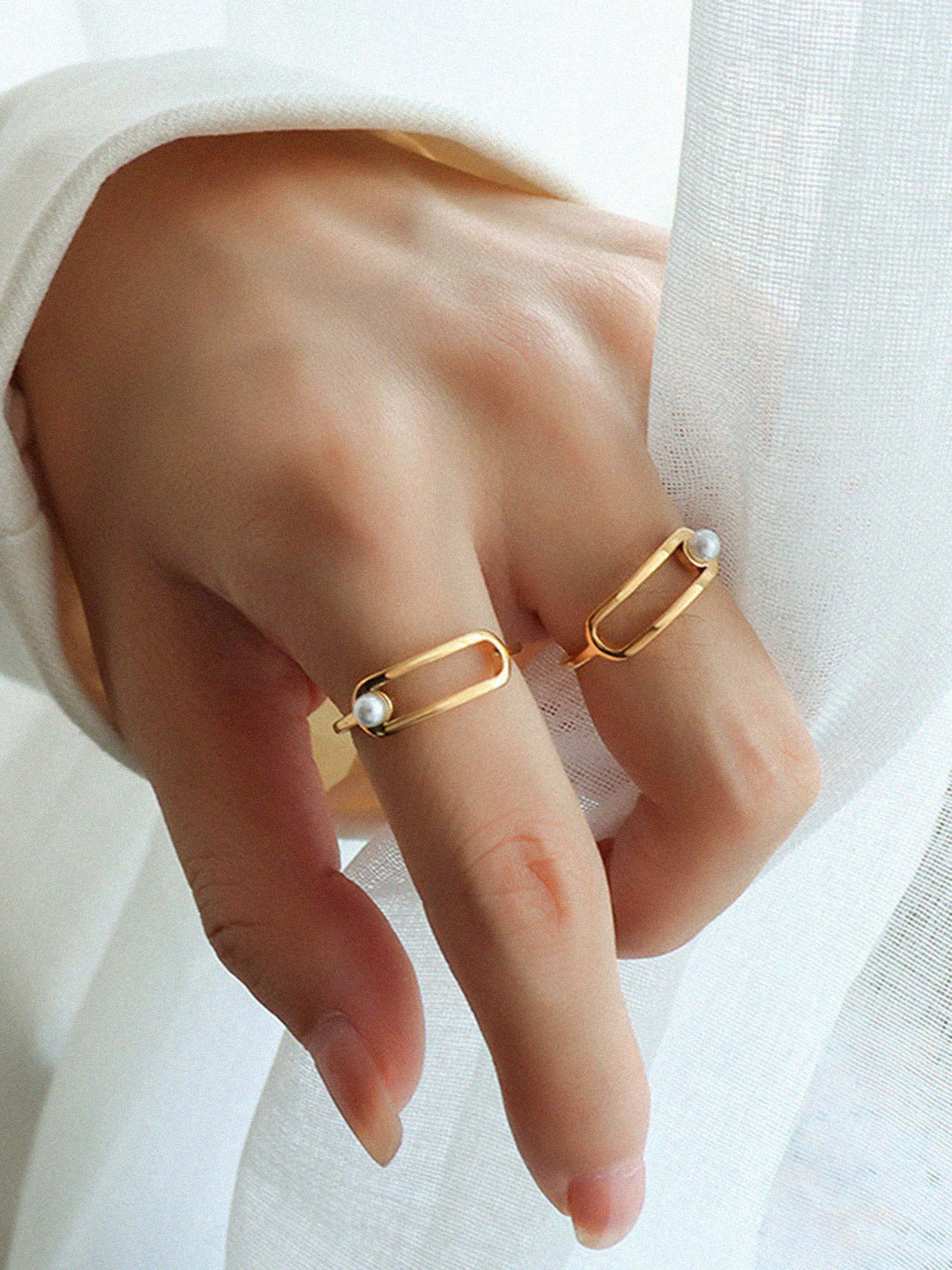 Alba | One-Piece Golden Imitation Pearl Ring