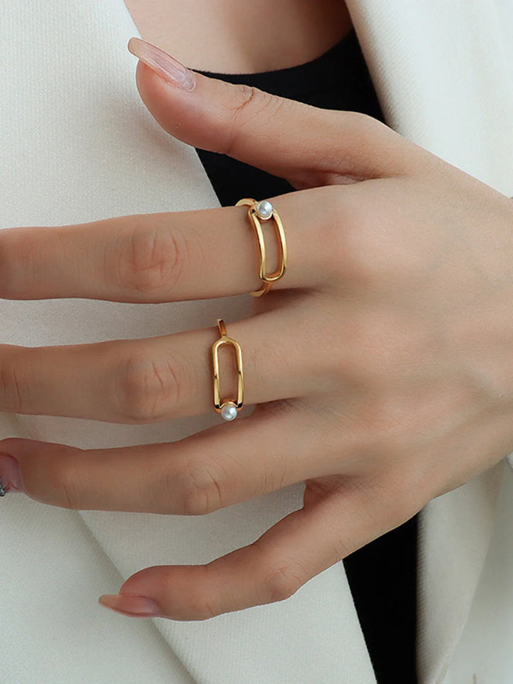 Alba | One-Piece Golden Imitation Pearl Ring