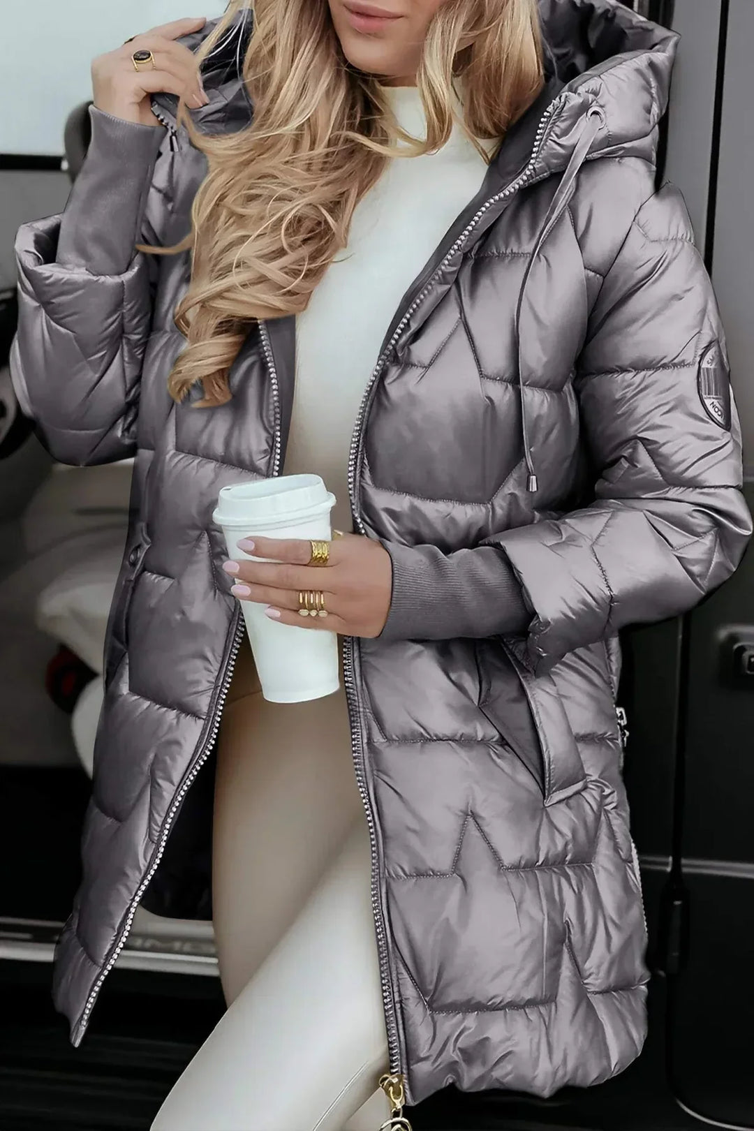 Elisiana | Stylish Winter Coat with Hood and Padding