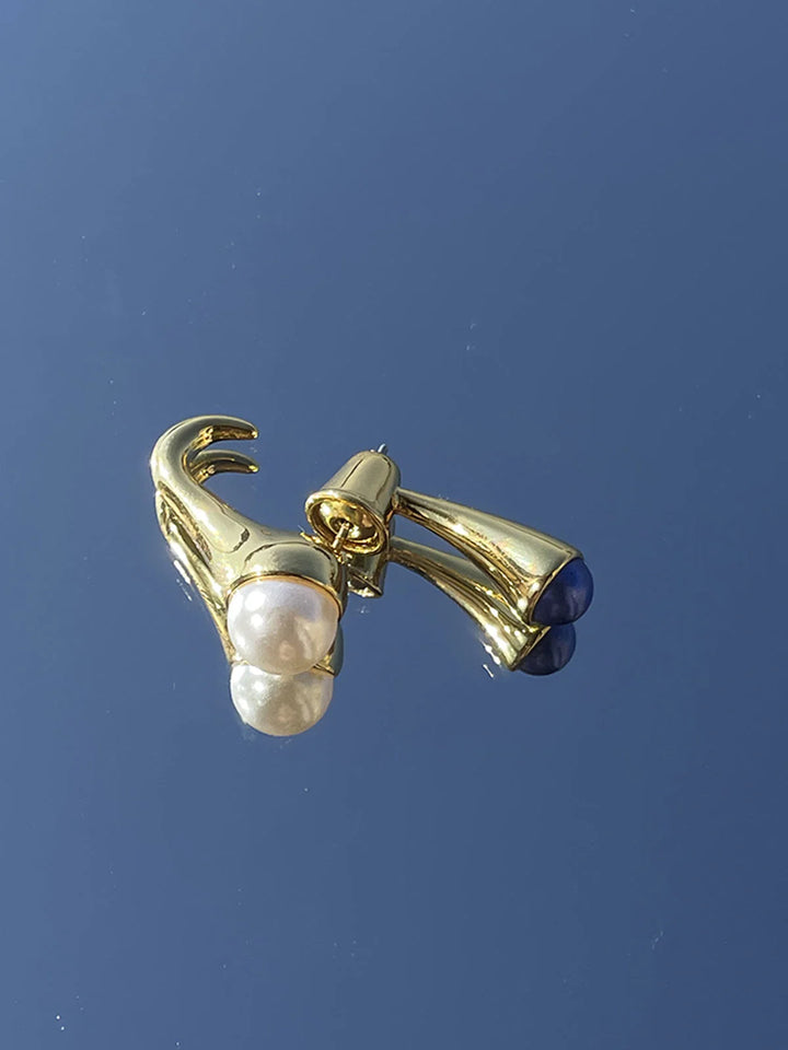Simona | One-Piece Stacking Pearl Golden Earrings