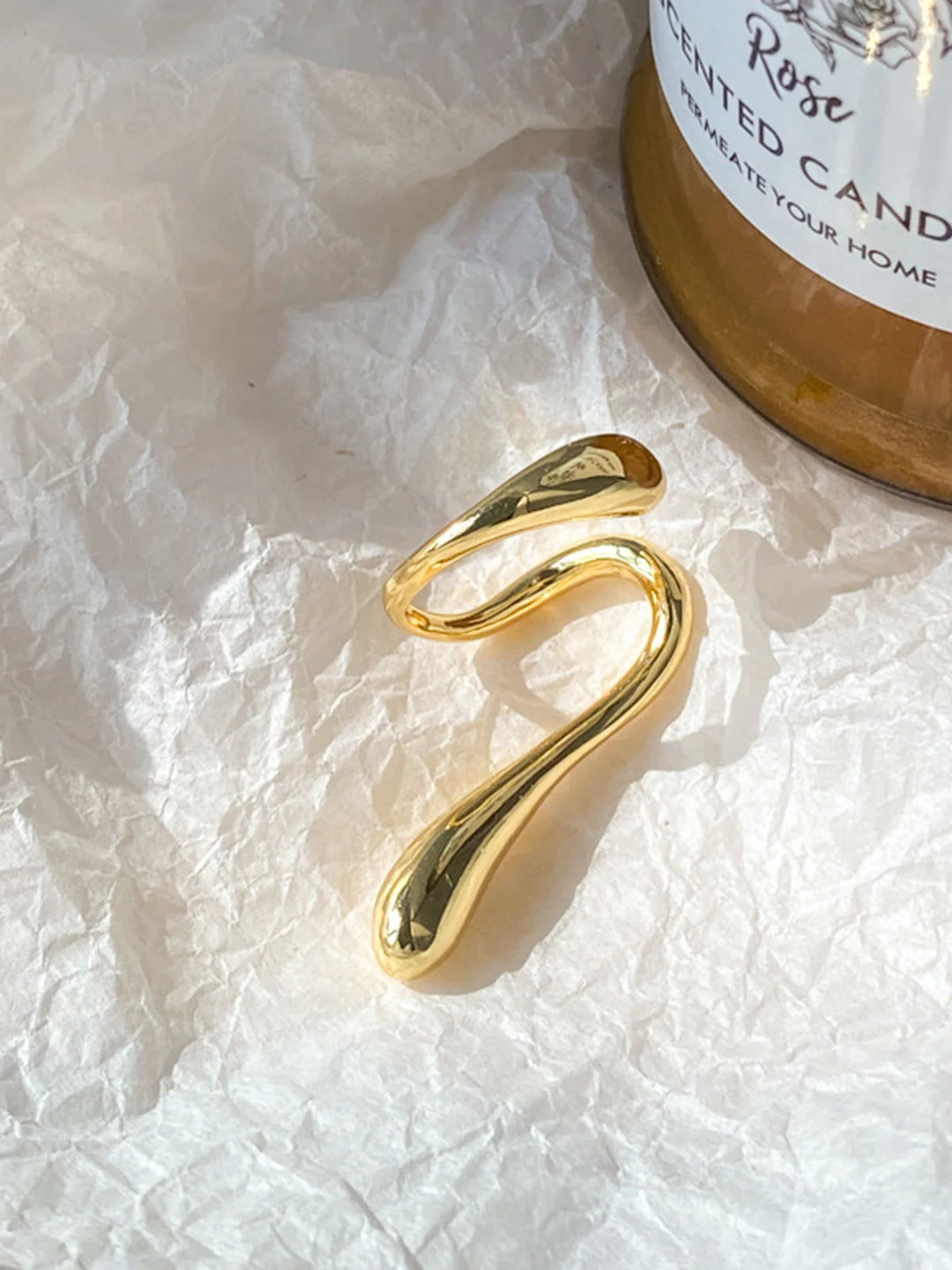 Ludovica | One-Piece Geometric Water Drop Earrings